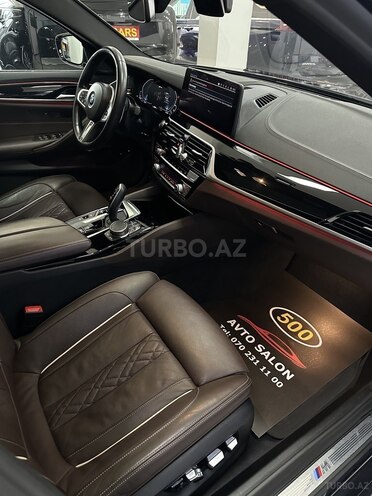 BMW 530e-5
