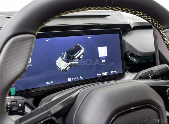 Lynk & Co 08-16