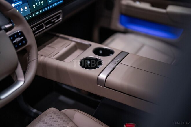 Li Auto Mega-10