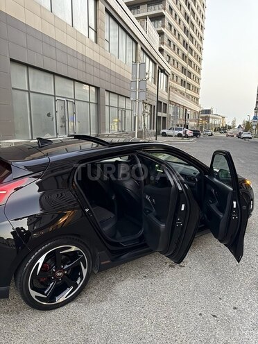 Hyundai Veloster 2019, 85,000 km - 2.0 l - Bakı