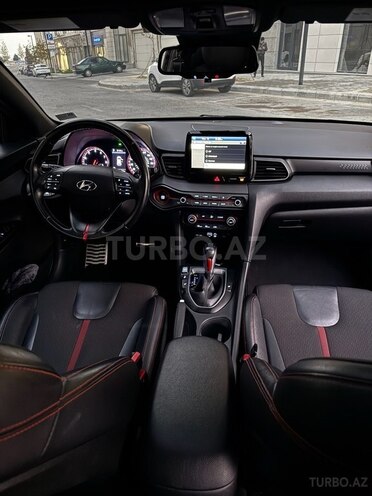 Hyundai Veloster 2019, 85,000 km - 2.0 l - Bakı
