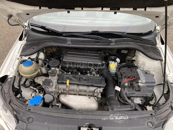 SEAT Toledo 2014, 228,000 km - 1.6 л - Sumqayıt