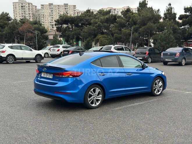 Hyundai Elantra 2017, 238,183 km - 2.0 л - Bakı
