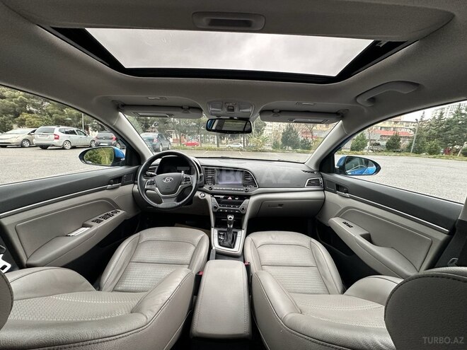 Hyundai Elantra 2017, 238,183 km - 2.0 л - Bakı
