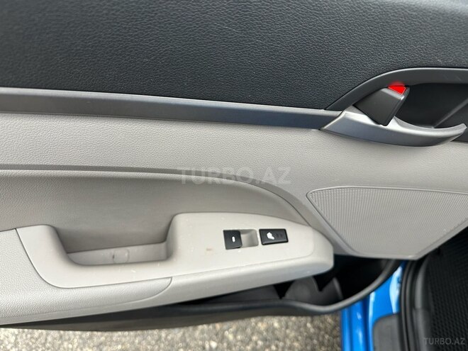 Hyundai Elantra 2017, 238,183 km - 2.0 л - Bakı