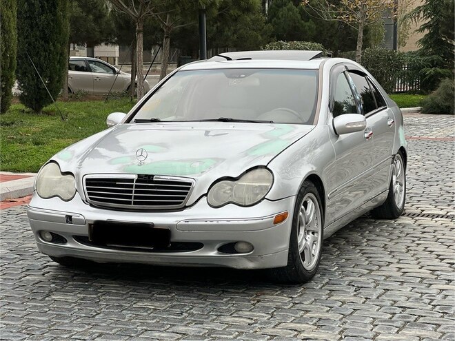 Mercedes C 240 2003, 289,682 km - 2.6 l - Bakı