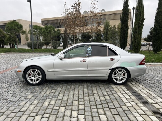 Mercedes C 240 2003, 289,682 km - 2.6 l - Bakı