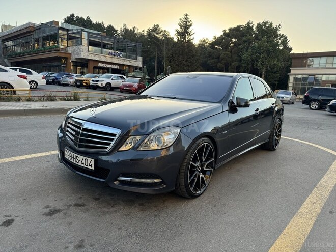 Mercedes E 350 2010, 295,600 km - 3.0 l - Bakı