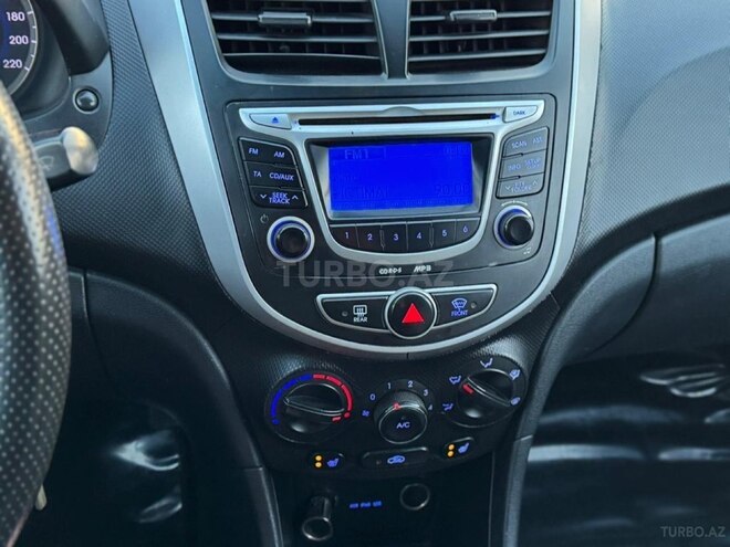 Hyundai Accent 2013, 165,000 km - 1.6 l - Gəncə