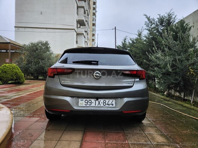Opel Astra-3