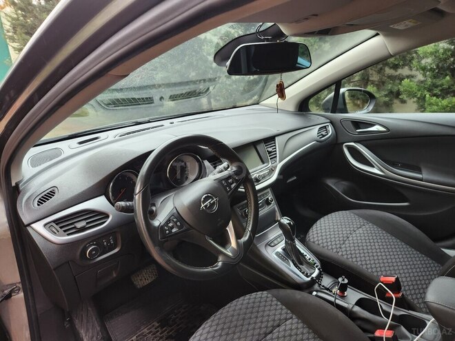 Opel Astra-4