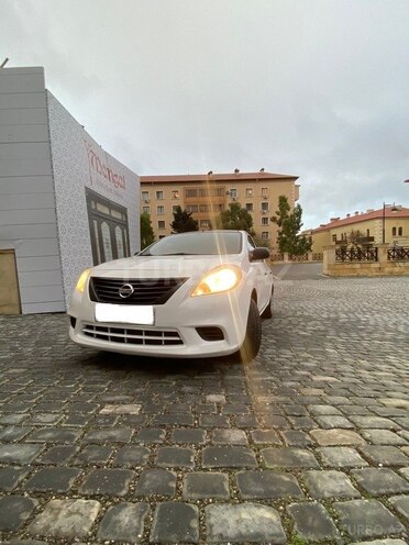 Nissan Sunny 2014, 257,000 km - 1.5 l - Bakı