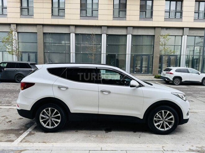 Hyundai Santa Fe 2016, 241,000 km - 2.0 l - Bakı