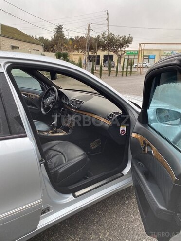 Mercedes E 280 2006, 282,822 km - 3.0 l - Bakı