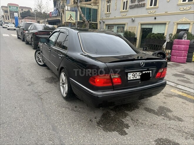 Mercedes E 230 1996, 439,000 km - 2.3 l - Bakı