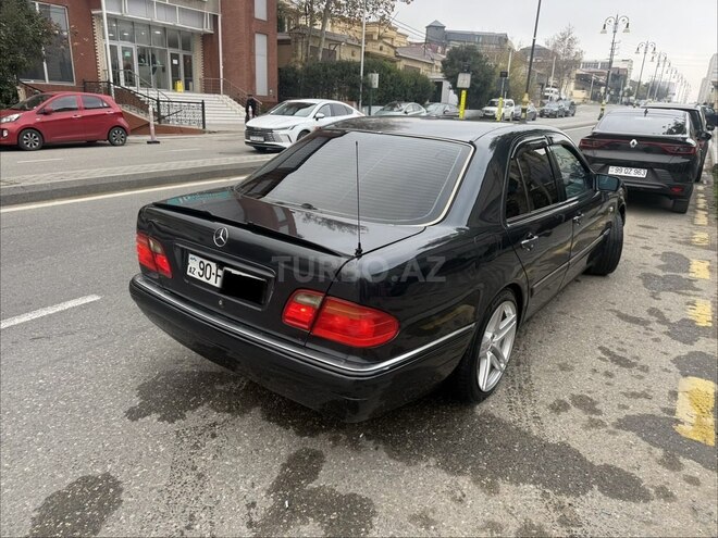 Mercedes E 230 1996, 439,000 km - 2.3 l - Bakı