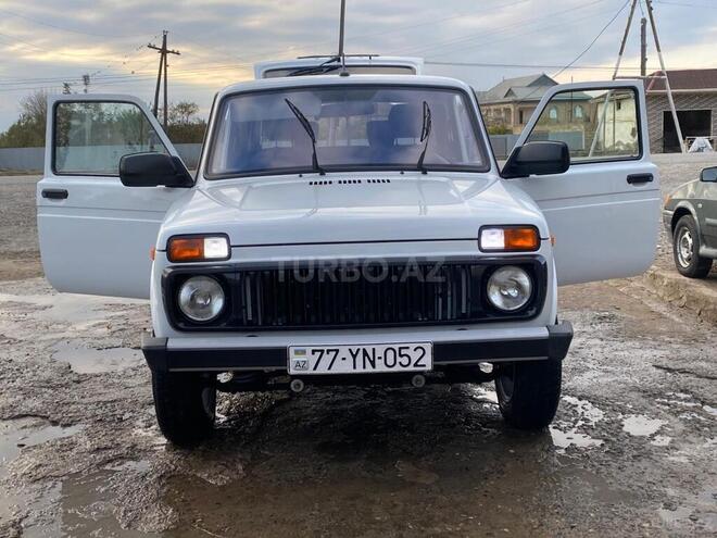LADA (VAZ) Niva 2024, 25,000 km - 1.7 l - Salyan