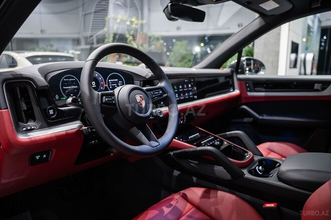 Porsche Cayenne Coupe-10