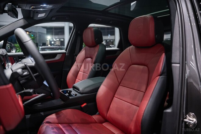 Porsche Cayenne Coupe-11