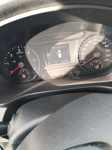 Kia Sorento-14