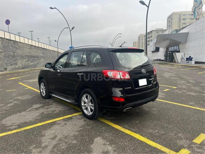Hyundai Santa Fe 2011, 242,500 km - 2.4 l - Bakı