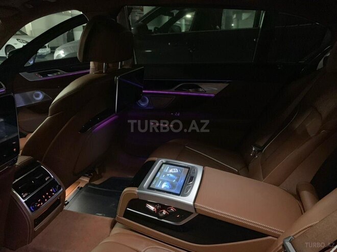 BMW 750 2016, 80,000 km - 4.4 l - Bakı