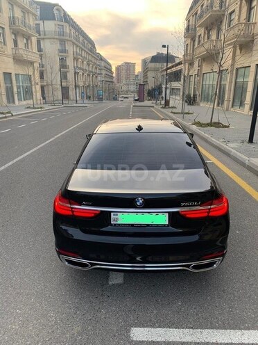 BMW 750 2016, 80,000 km - 4.4 l - Bakı