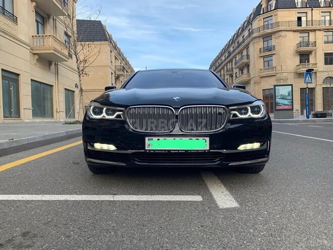 BMW 750 2016, 80,000 km - 4.4 l - Bakı