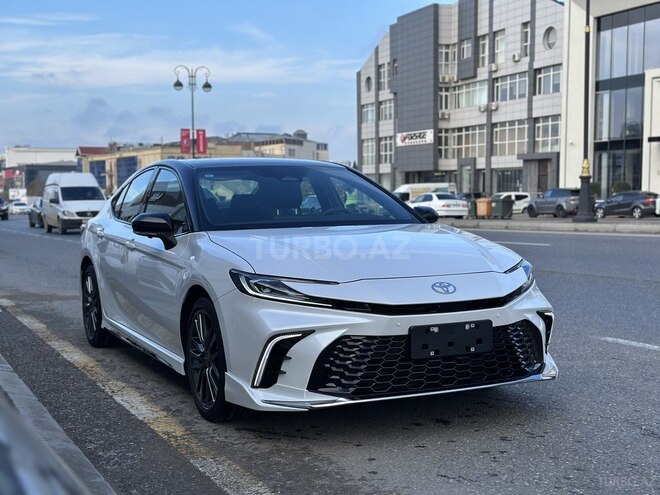 Toyota Camry-3