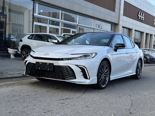 Toyota Camry-4