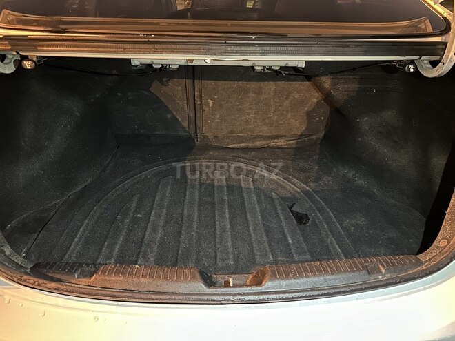 Hyundai Elantra 2013, 240,000 km - 1.6 l - Bakı