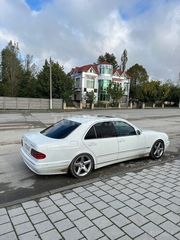 Mercedes E 320 2000, 298,300 km - 3.2 l - Bakı