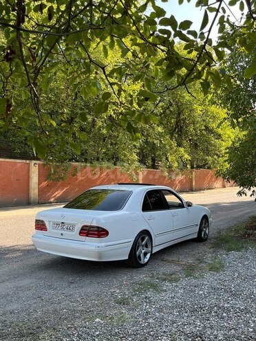 Mercedes E 320 2000, 298,300 km - 3.2 l - Bakı