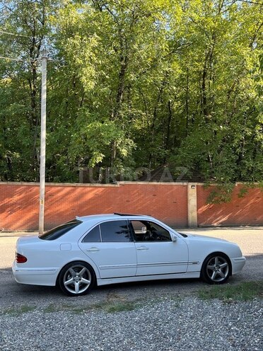 Mercedes E 320 2000, 298,300 km - 3.2 l - Bakı