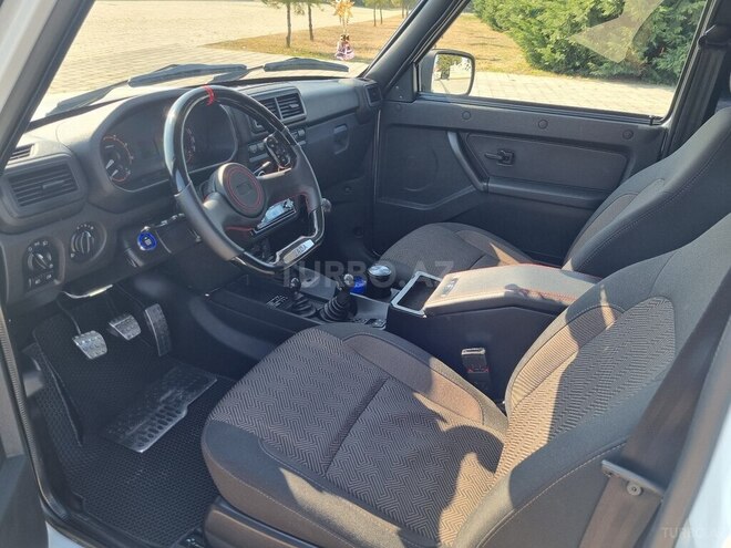 LADA (VAZ) Niva 2023, 15,000 km - 1.7 l - Bakı
