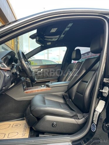 Mercedes E 350-7