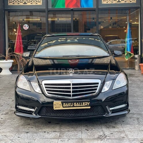 Mercedes E 350-1