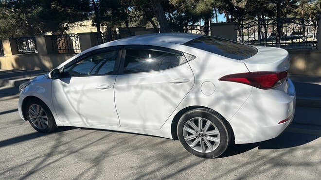 Hyundai Elantra 2013, 240,000 km - 1.6 l - Bakı