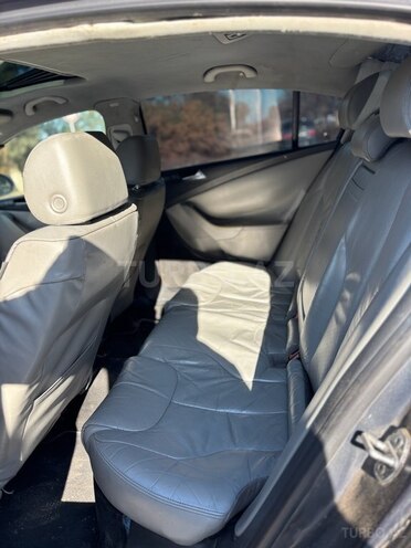 Volkswagen Passat 2006, 204,000 km - 2.0 л - Şirvan