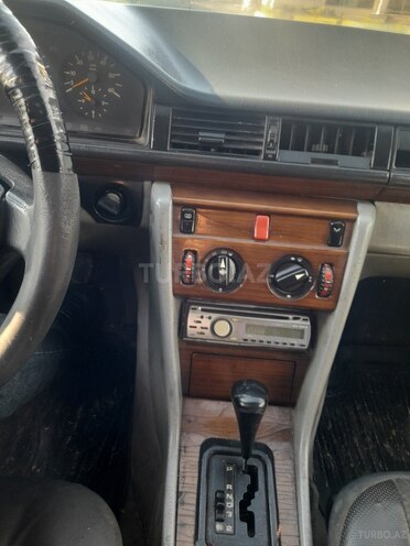 Mercedes 250 D 1990, 86,000 km - 2.5 l - İmişli