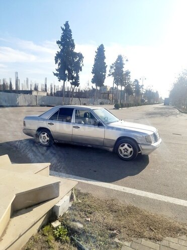 Mercedes 250 D 1990, 86,000 km - 2.5 l - İmişli