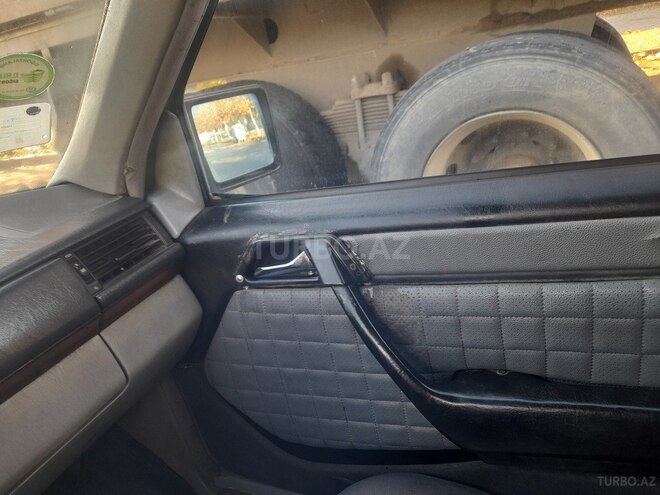 Mercedes 250 D 1990, 86,000 km - 2.5 l - İmişli