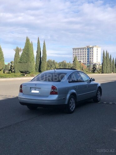 Volkswagen Passat 2003, 109,400 km - 1.8 l - Gəncə