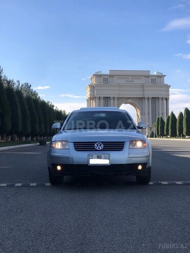 Volkswagen Passat 2003, 109,400 km - 1.8 l - Gəncə