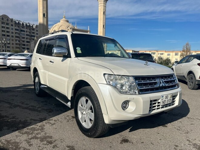 Mitsubishi Pajero 2008, 253,000 km - 3.0 l - Bakı
