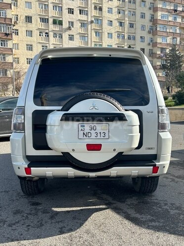 Mitsubishi Pajero 2008, 253,000 km - 3.0 l - Bakı