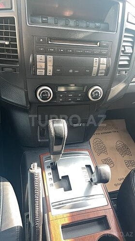 Mitsubishi Pajero 2008, 253,000 km - 3.0 l - Bakı