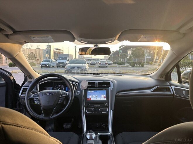 Ford Fusion (North America) 2017, 70,053 km - 2.0 л - Bakı