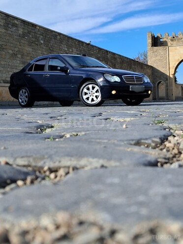 Mercedes C 200 2000, 257,000 km - 2.0 l - Bakı