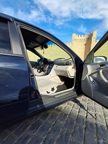 Mercedes C 200 2000, 257,000 km - 2.0 l - Bakı